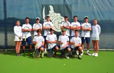 The boys’ tennis team poses for a photo. The team is led by junior Andre Libnic, sophomore Nico Ramirez, and sophomore Christian Otero. Photos by FoxMar.